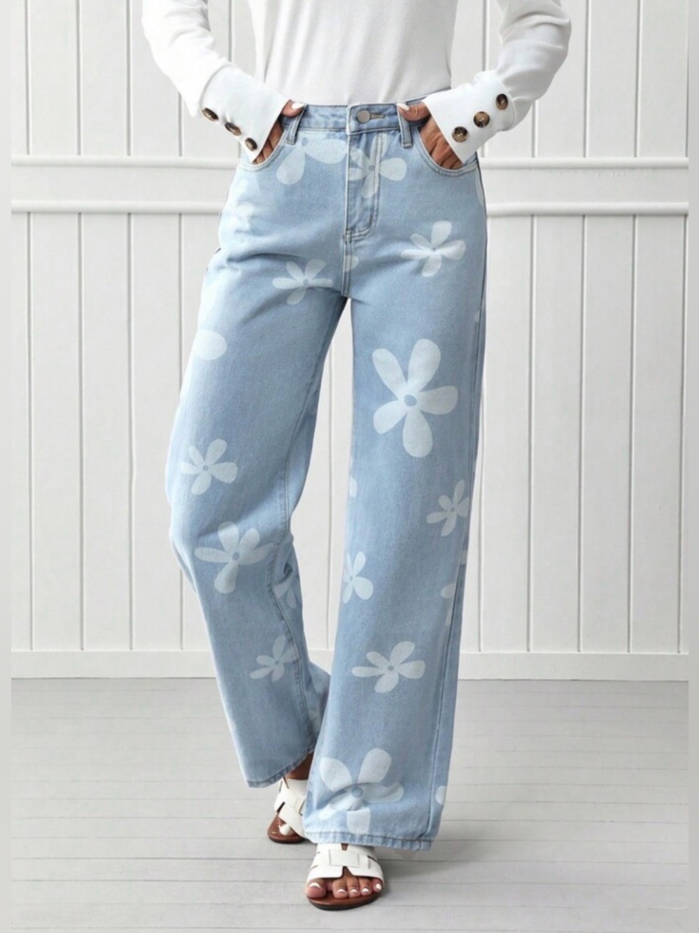 Blue Daisy Print Wide Leg Jeans Size S Floral Denim High Rise